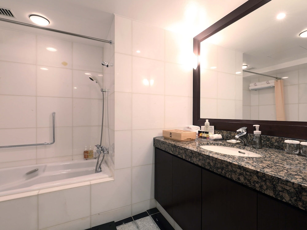 ロイヤル スイートルーム 禁煙 バスルーム0 | 西鉄グランドホテル