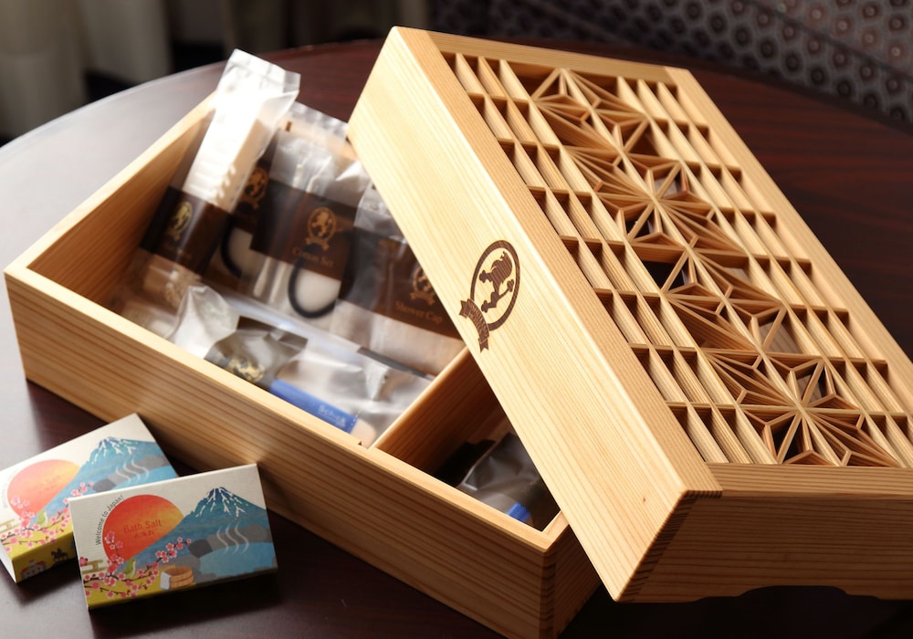 ロイヤル スイートルーム 禁煙 客室の設備とサービス0 | 西鉄グランドホテル