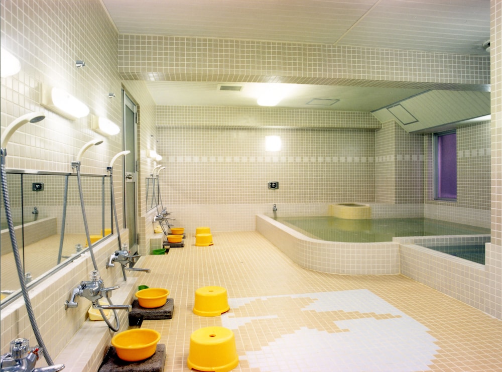 和室 共用バスルーム (お一人様布団1組) バスルーム0 | ホテル ハシモト