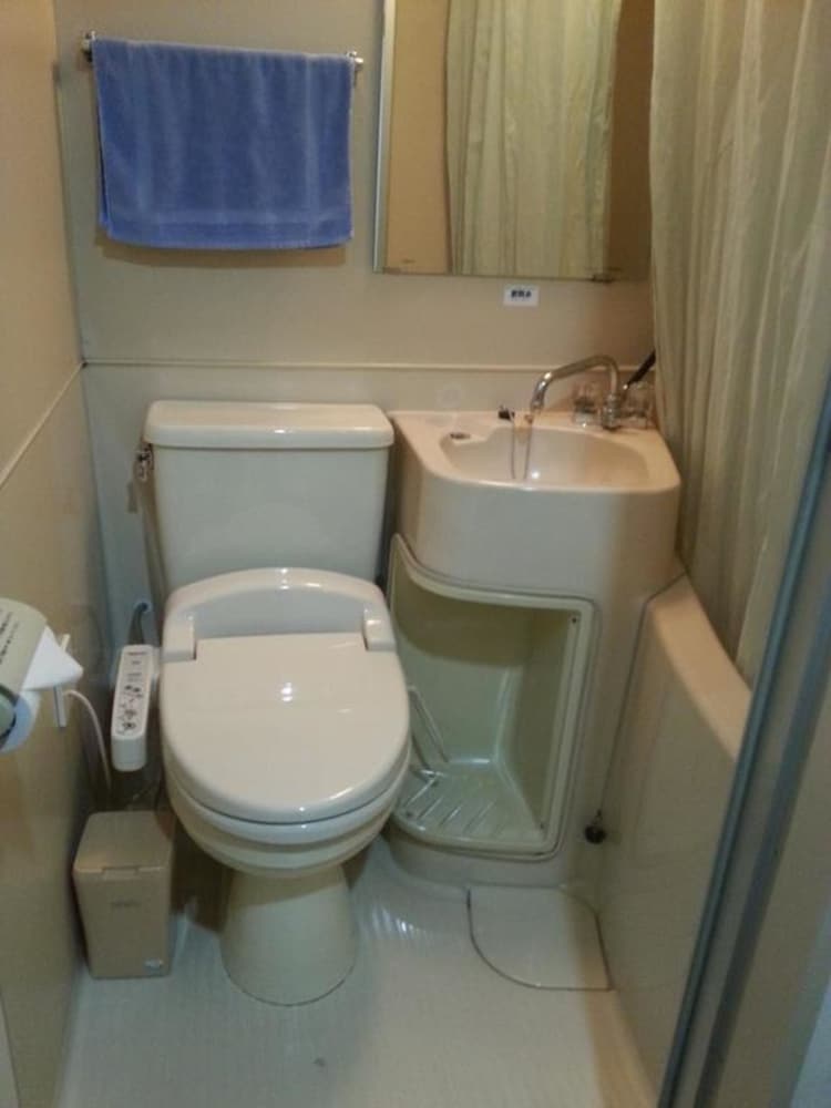 ダブルルーム 専用バスルーム バスルーム0 | ホテル ハシモト