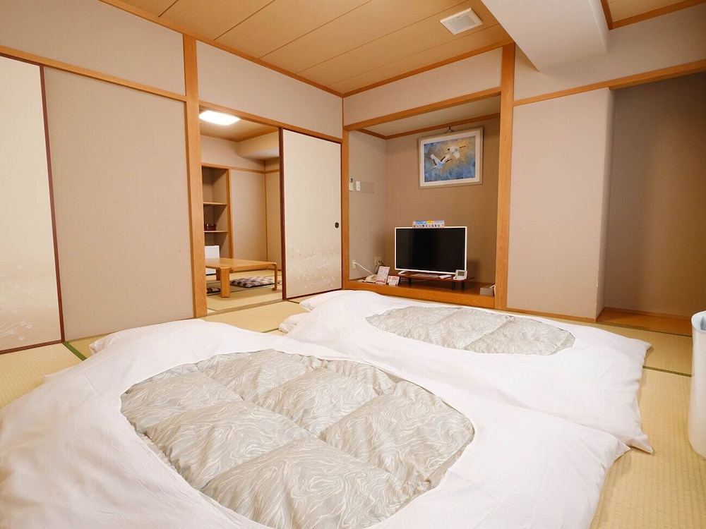 和室 客室8 | 天然温泉　松山ニューグランドホテル