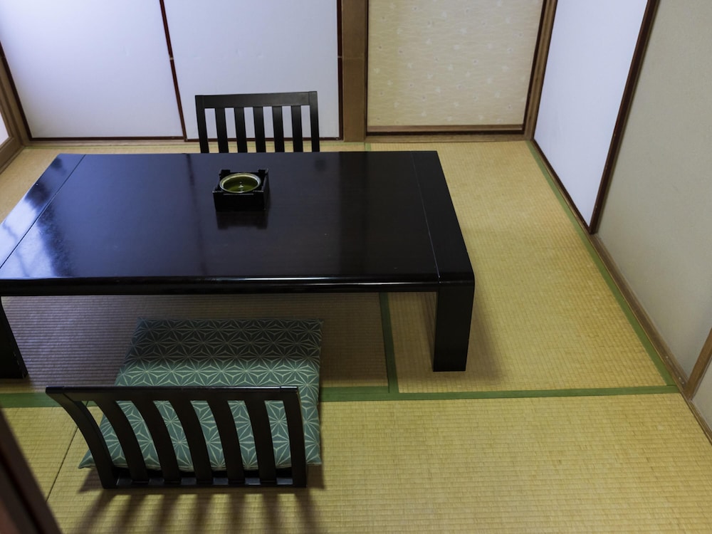 和室　喫煙 客室8 | アリストンホテル神戸