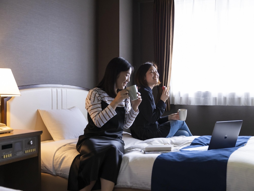 スタンダード ダブルルーム 禁煙 客室7 | アリストンホテル神戸