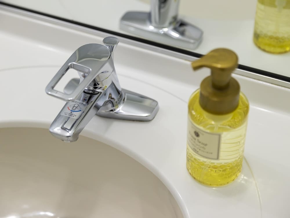 スタンダード ダブルルーム 禁煙 バスルームの設備5 | アリストンホテル神戸