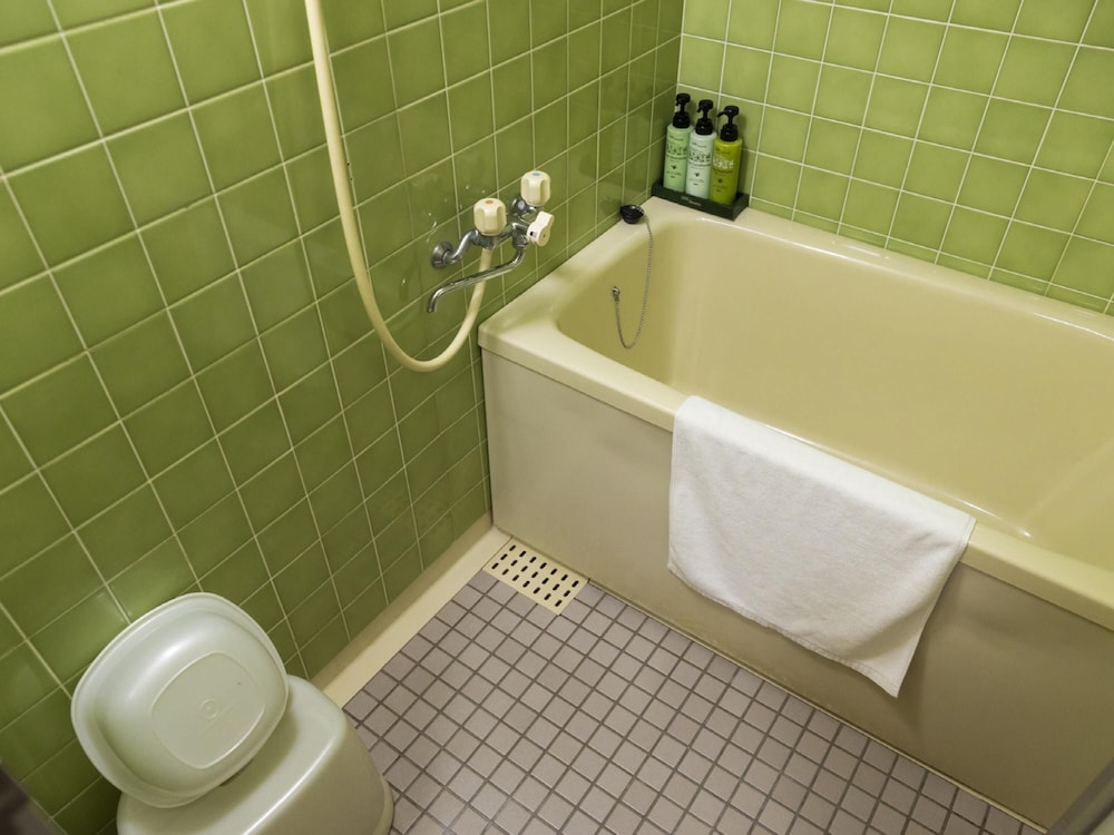 和室　喫煙 バスルーム1 | アリストンホテル神戸