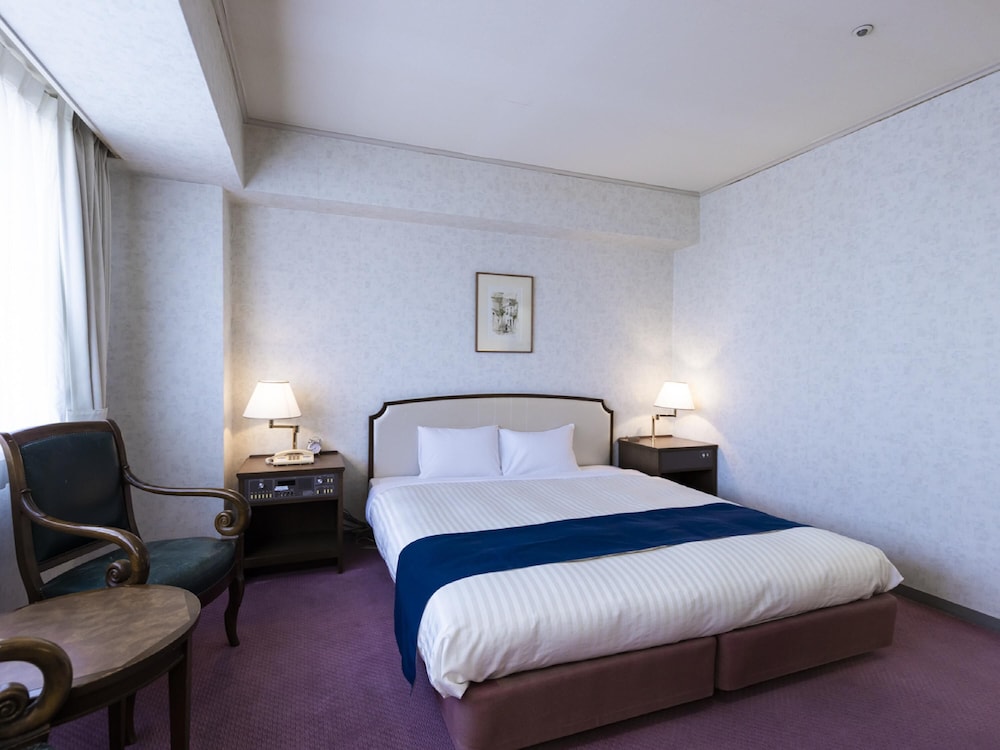 デラックス ダブルルーム 禁煙 客室2 | アリストンホテル神戸