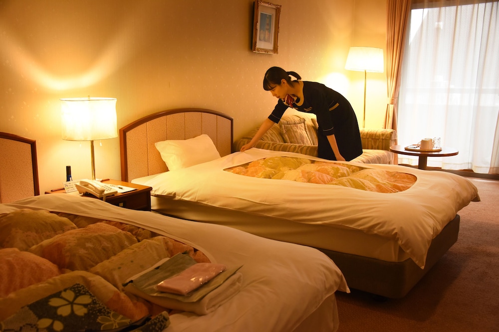 ツインルーム 客室1 | 玉名温泉 ホテルしらさぎ