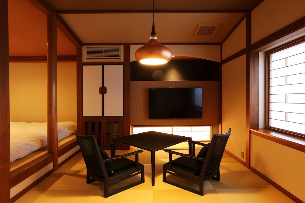 ツインルーム 客室13 | 城崎温泉 四季香る宿 いちだや