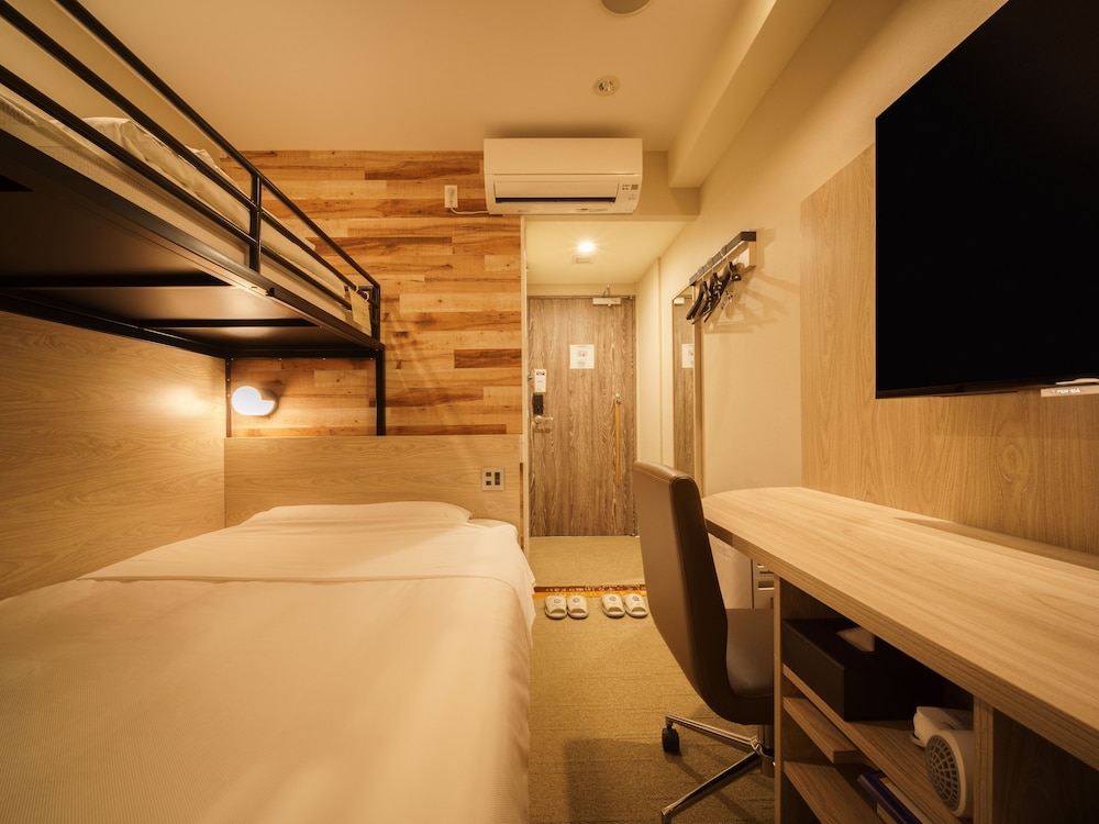 [禁煙] スーパールーム 客室1 | スーパーホテル品川・青物横丁