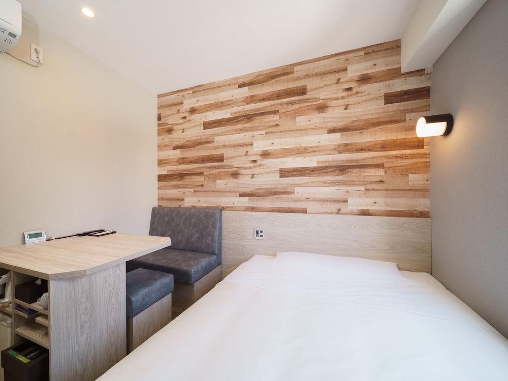 [禁煙] エクストラルーム 客室1 | スーパーホテル品川・青物横丁