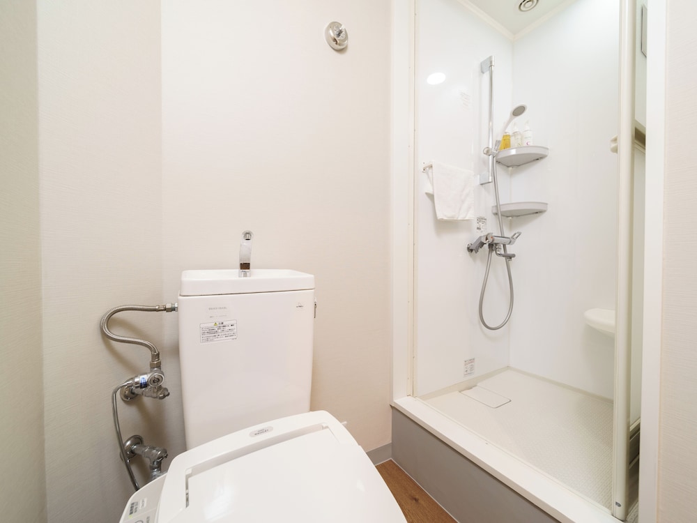 ダブルルームルーム広め(シャワーブース※浴槽ナシ) 禁煙 (客室清掃なし) 客室1 | スーパーホテル京都・四条河原町