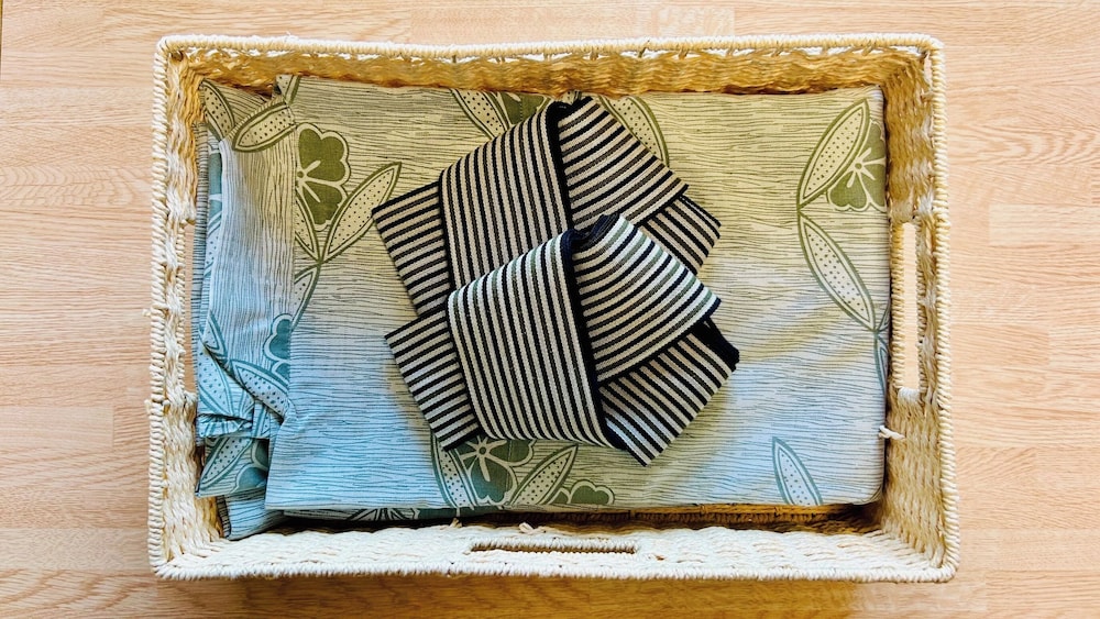 [禁煙 / 1~3階] ツインルーム（バスなし) 客室1 | アレーズド・バレ　ＳＨＩＲＡＨＡＭＡ