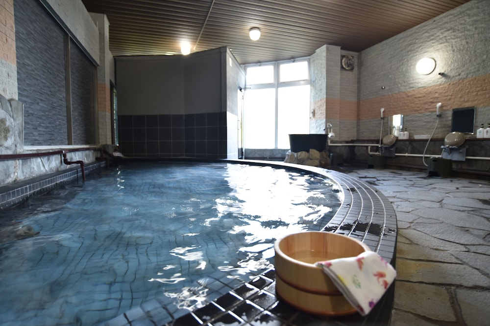 洋室6畳～8畳　シャワーなし バスルーム1 | アレーズド・バレ　ＳＨＩＲＡＨＡＭＡ