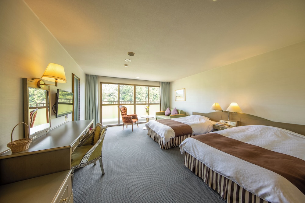 デラックス ツインルーム 客室1 | ホテル ステラコート太安閣