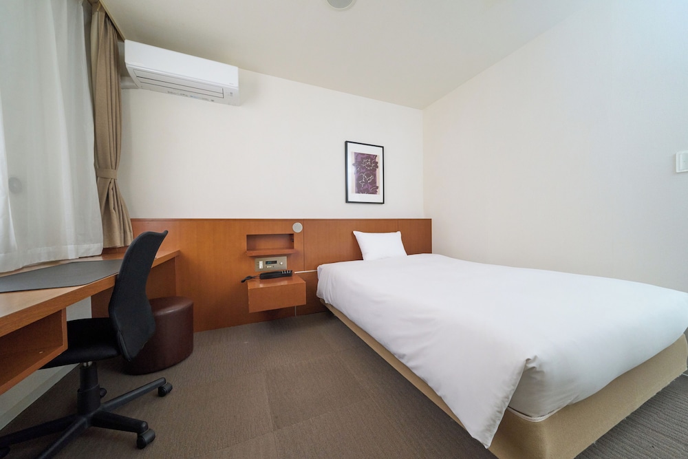 スタンダード ルーム 全館禁煙 客室2 | ホテル東海