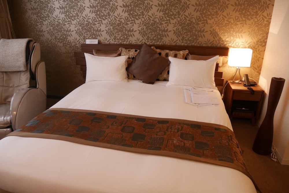 スーペリア ダブルルーム 全館禁煙 客室1 | ホテル東海