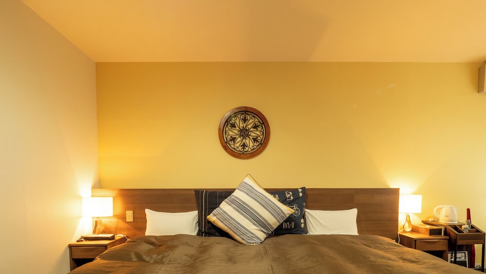 キングダブルルーム 2名利用 全館禁煙 客室5 | ホテル東海