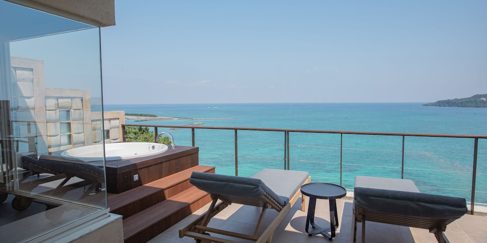 スタンダードヴィラ 禁煙 バルコニー0 | KAYATSUMA OKINAWA HOTEL & RESORT