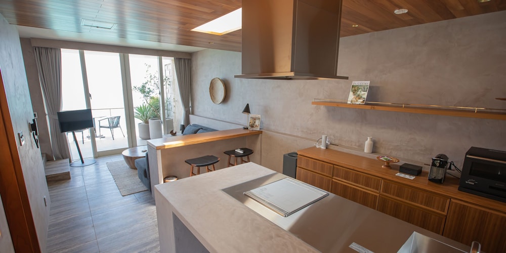 スタンダードヴィラ 禁煙 専用簡易キッチン0 | KAYATSUMA OKINAWA HOTEL & RESORT