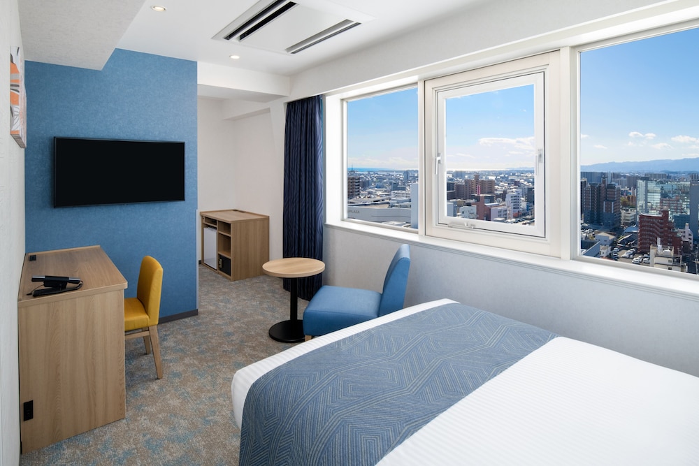 スカイタワーダブル 禁煙 客室4 | アートホテル宮崎スカイタワー