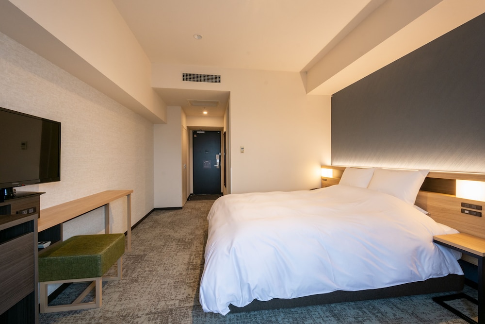 キングルーム 禁煙 客室2 | ホテル金沢