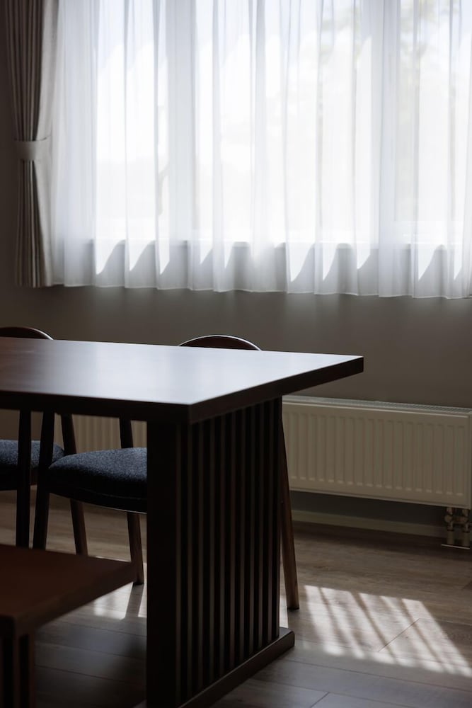 ラグジュアリー ヴィラ リビング エリア7 | LOVES ONLY YOU【Ezo Fuji Foothills】