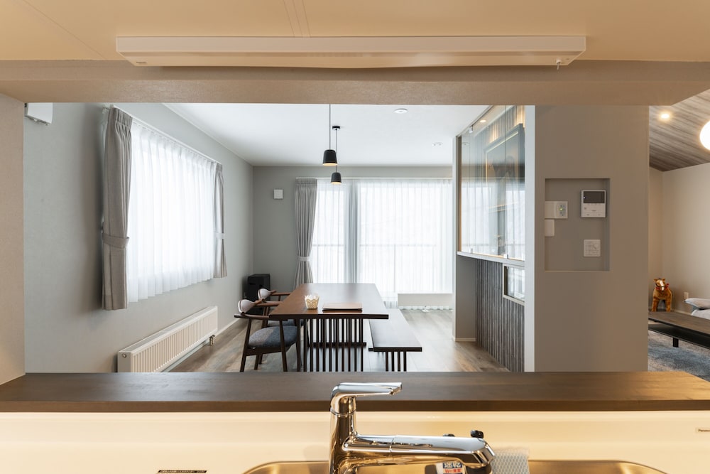 ラグジュアリー ヴィラ リビング エリア24 | LOVES ONLY YOU【Ezo Fuji Foothills】