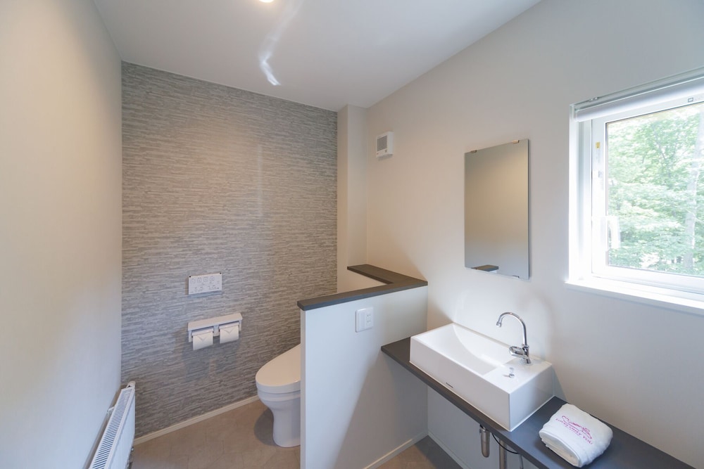 ラグジュアリー ヴィラ バスルーム5 | LOVES ONLY YOU【Ezo Fuji Foothills】