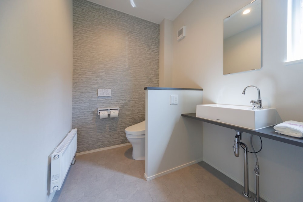 ラグジュアリー ヴィラ バスルーム0 | LOVES ONLY YOU【Ezo Fuji Foothills】