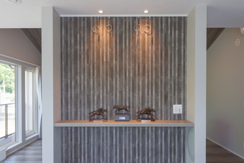 ラグジュアリー ヴィラ リビング エリア9 | LOVES ONLY YOU【Ezo Fuji Foothills】