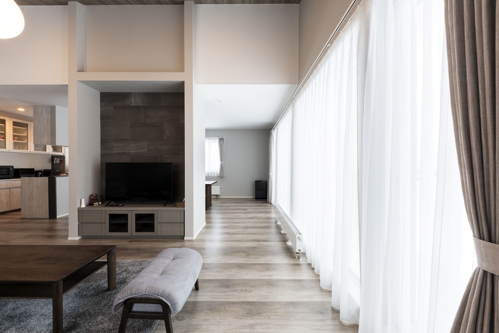 ラグジュアリー ヴィラ リビング エリア40 | LOVES ONLY YOU【Ezo Fuji Foothills】