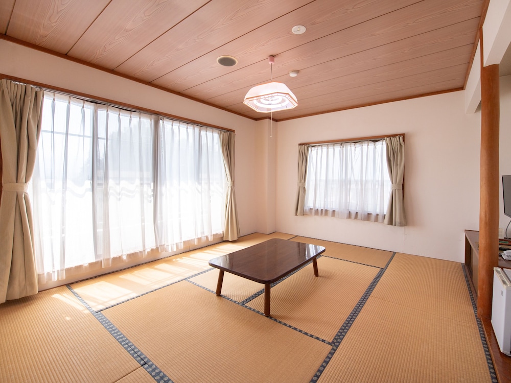 トラディショナル ルーム 禁煙 別館 客室2 | Tabist ホテル山城温泉
