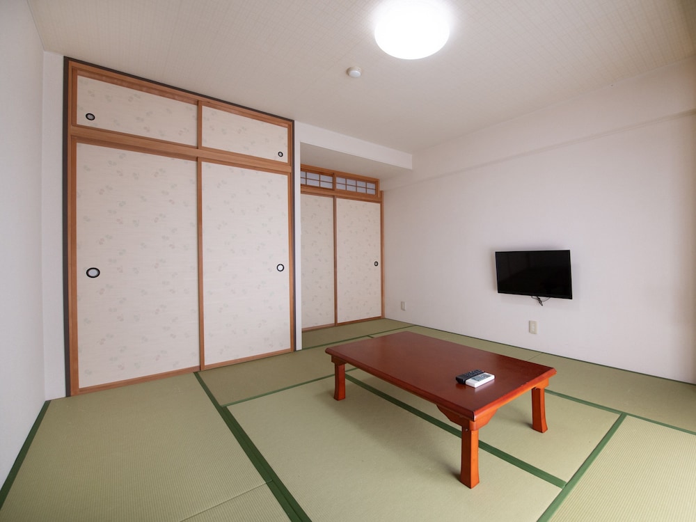 トラディショナル トリプルルーム 禁煙 客室7 | Tabist ホテル山城温泉