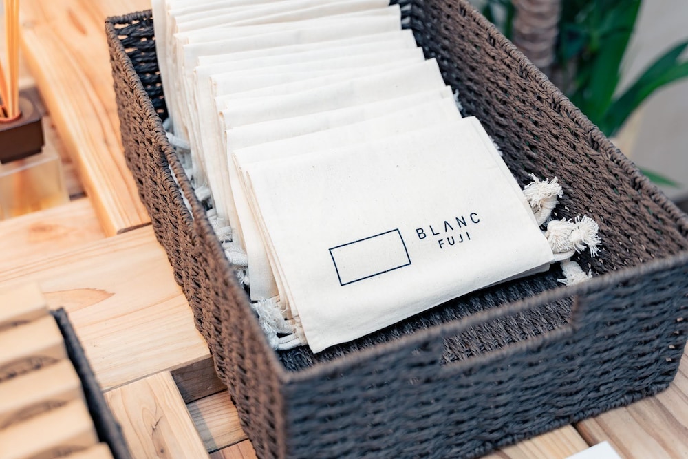 フロント1 | BLANC FUJI フロント1 | BLANC FUJI