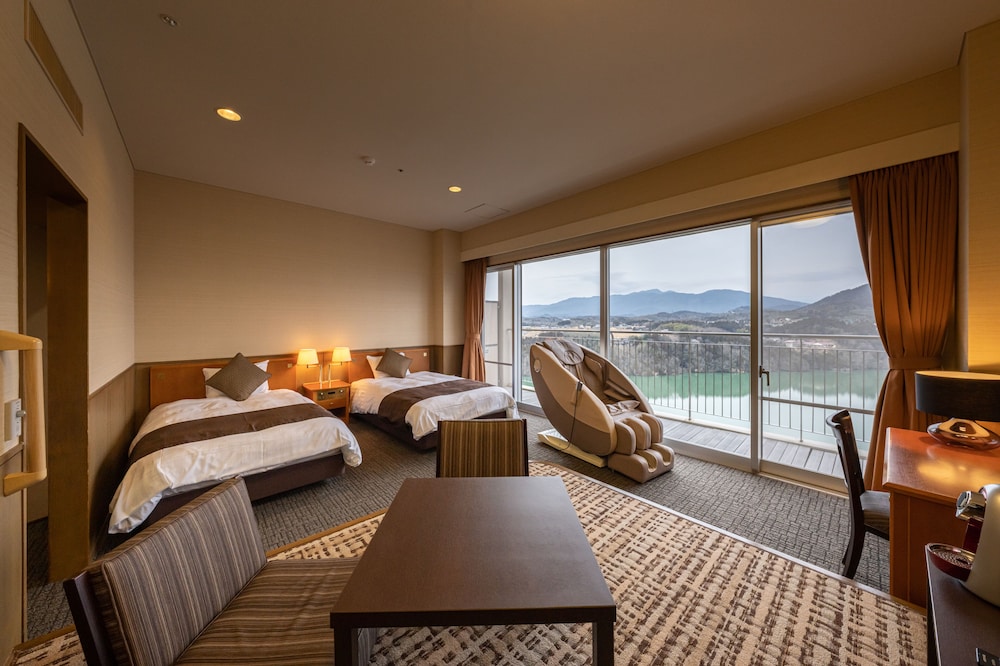 マッサージチェア付きツインルーム 禁煙 客室1 | 恵那峡温泉ホテル ゆずり葉