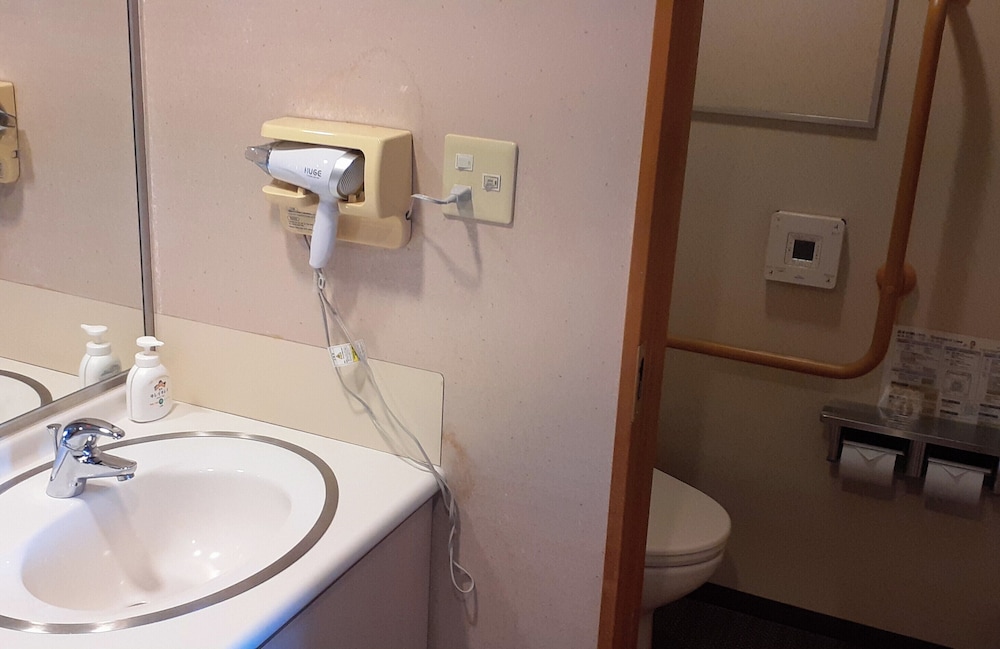 和室41㎡ 禁煙 客室3 | 恵那峡温泉ホテル ゆずり葉