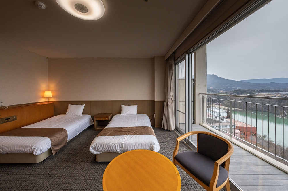 スタンダード 洋室ツインルーム 禁煙 | 恵那峡温泉ホテル ゆずり葉