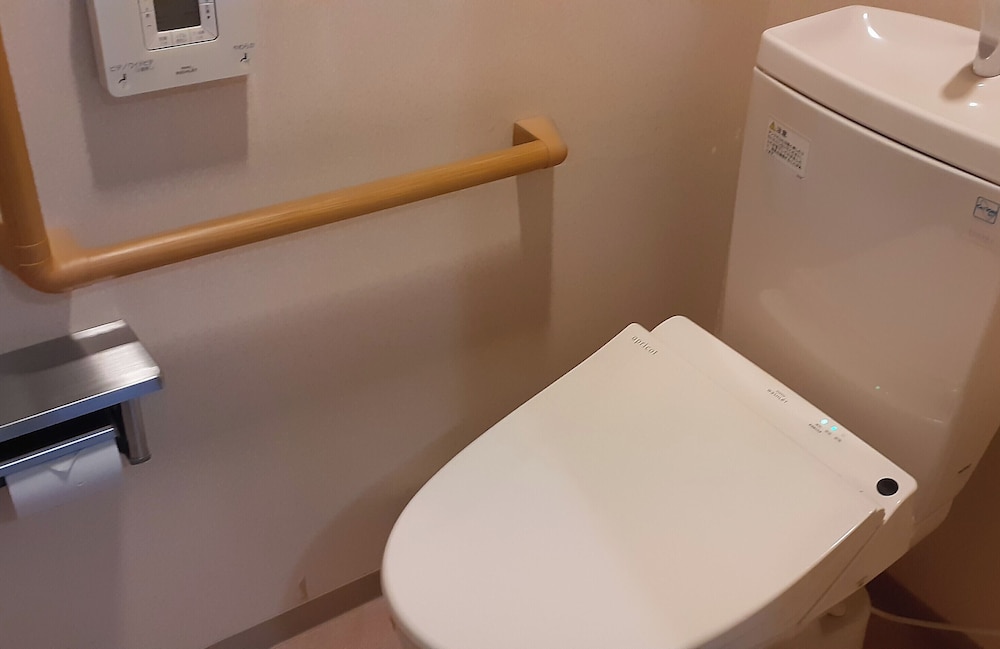 スタンダード 洋室ツインルーム 禁煙 客室4 | 恵那峡温泉ホテル ゆずり葉