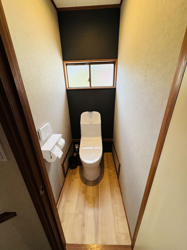 ベーシック ツインルーム バスルーム0 | root hakone