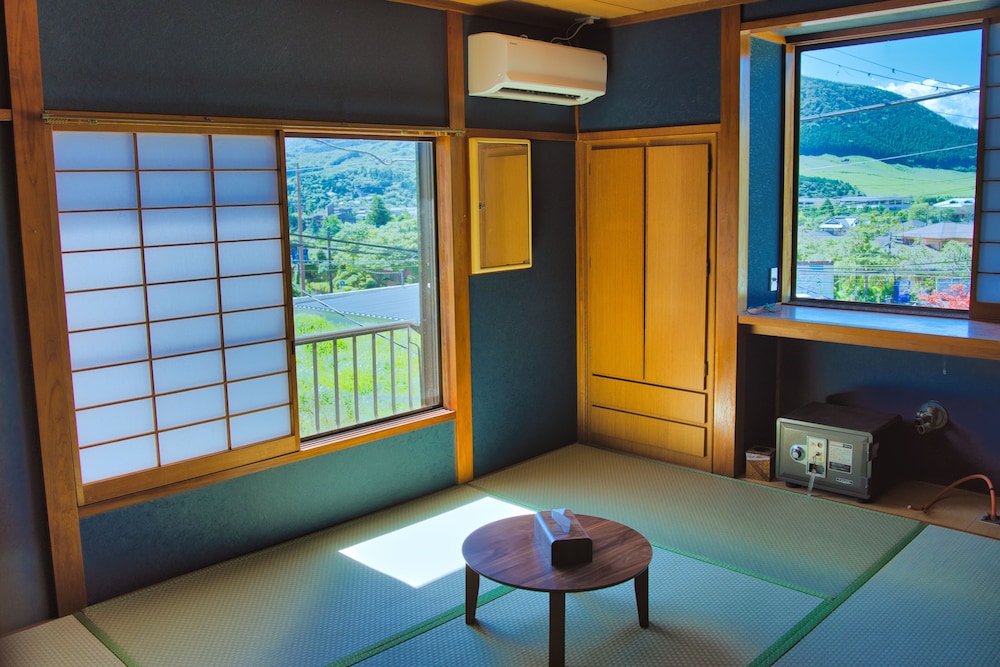 ベーシック 4 人部屋 | root hakone