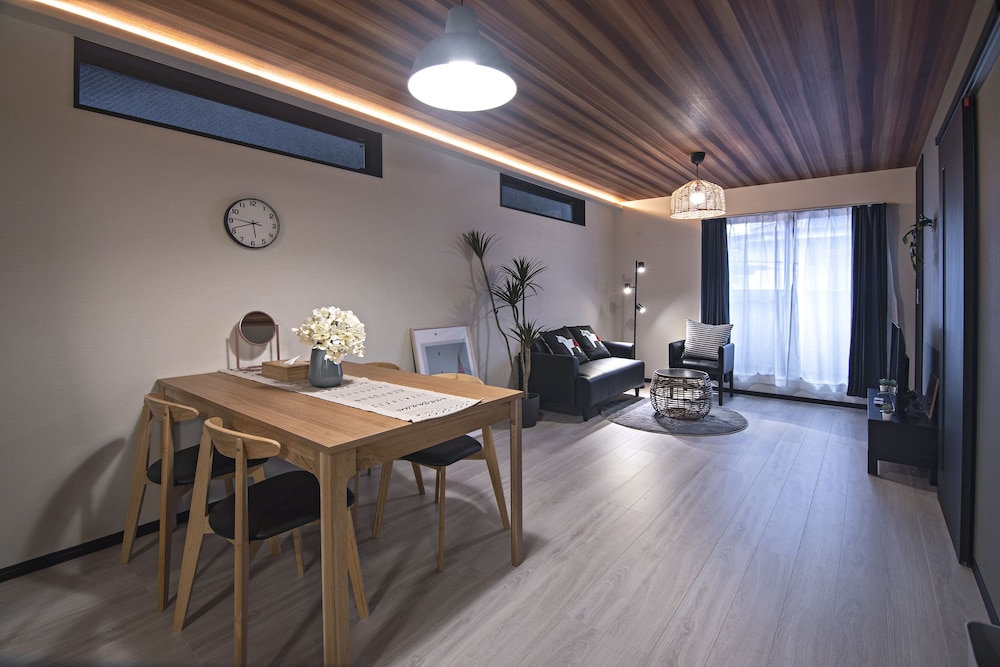 レストラン1 | 旅タイム 玉出東