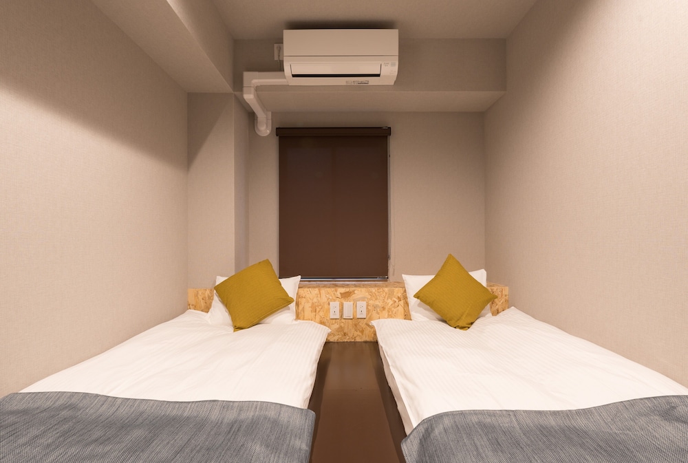 ハリウッドツイン 禁煙 客室9 | 3U NAMBA MINAMI by DOYANEN