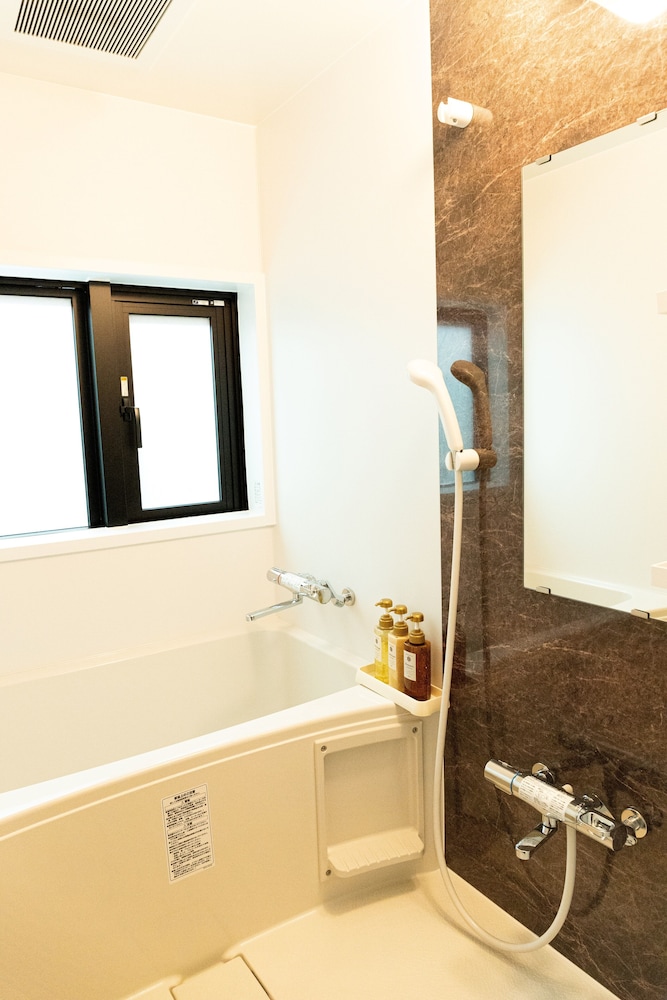 ファミリー ダブルルーム 客室5 | 初音