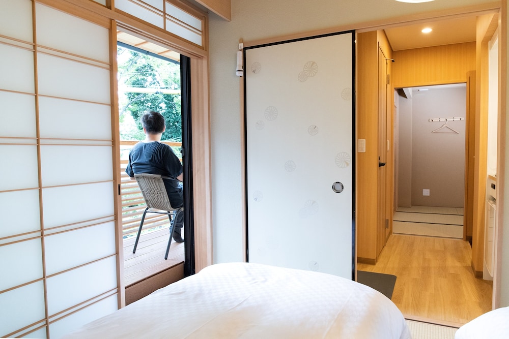 エリート スタジオスイート 客室12 | 初音