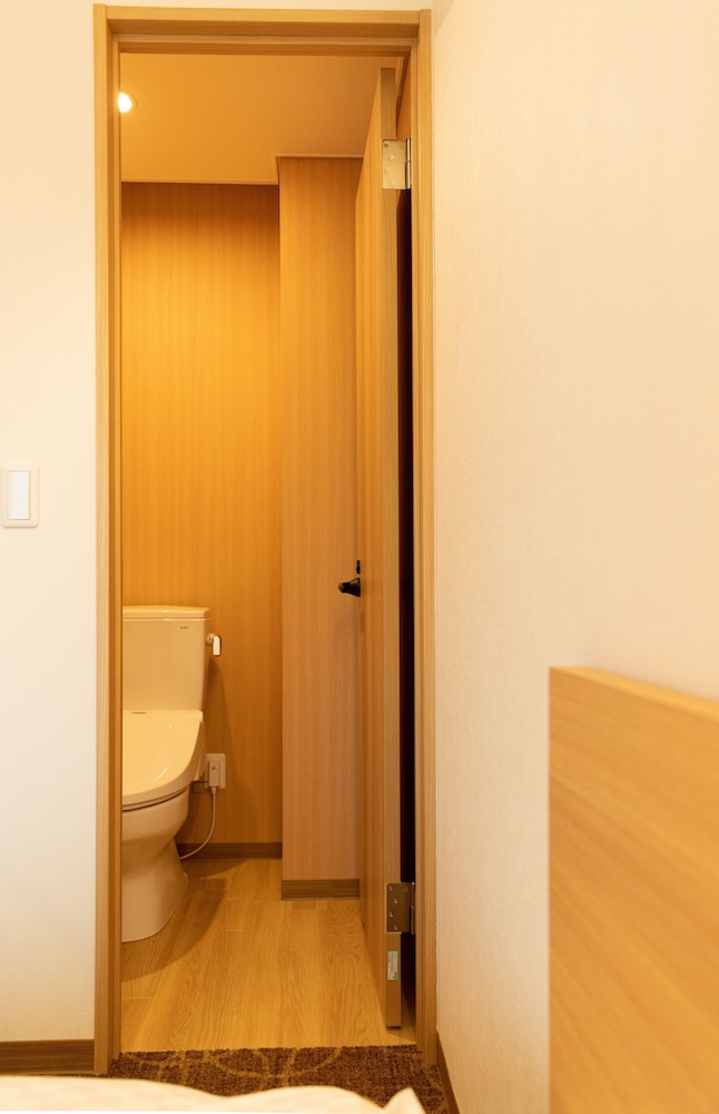 ビジネス ツインルーム 客室3 | 初音