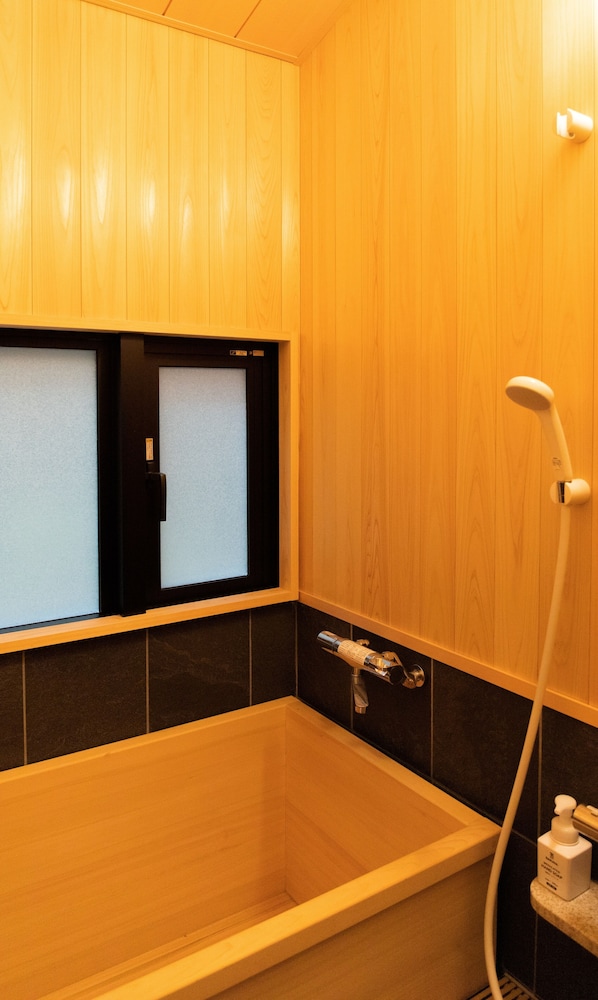 クラシック ツインルーム 客室5 | 初音