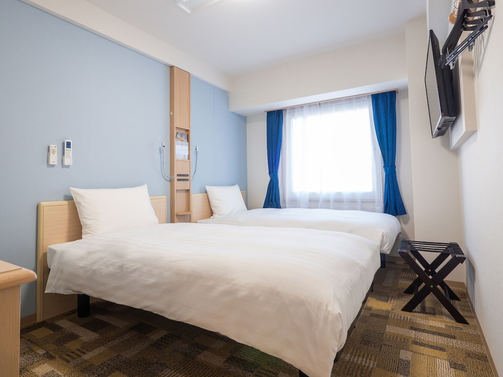 スタンダードツインルーム 禁煙 | 東横 INN 御殿場駅前