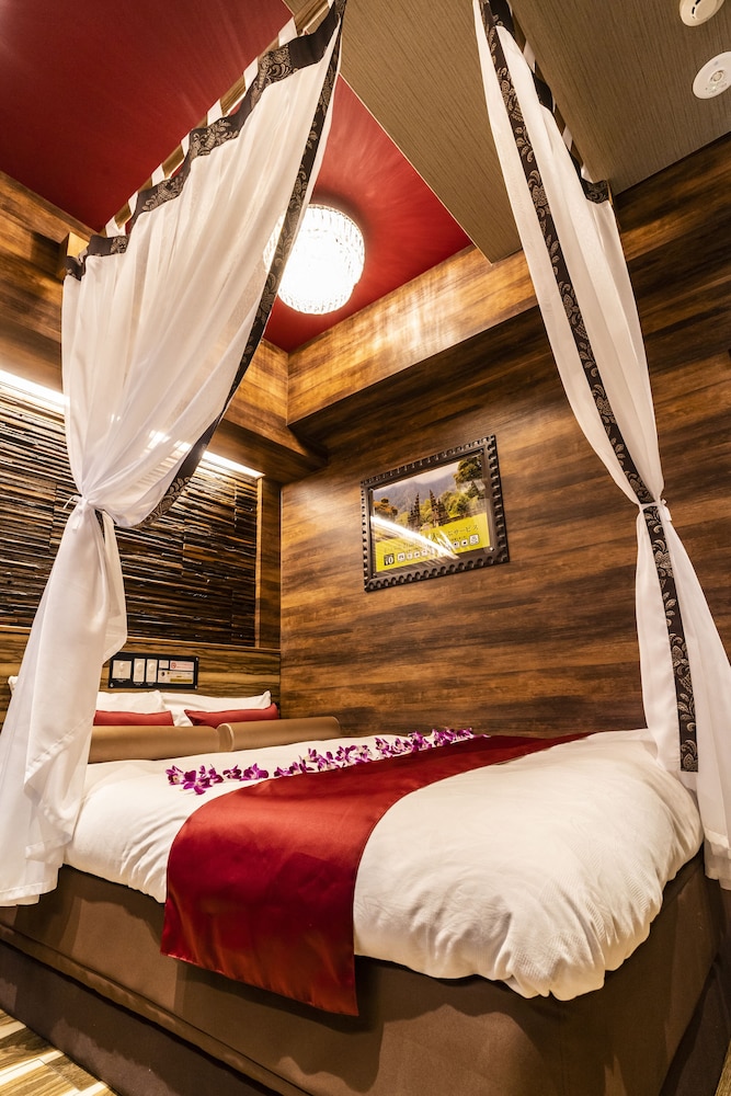 客室1 | ホテル プティバリフォレスト 新宿3丁目店