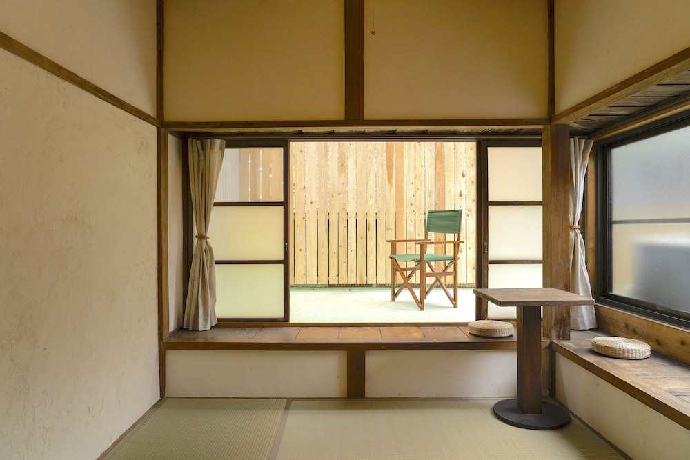 エコノミールーム | 南伊豆ローカルローカル