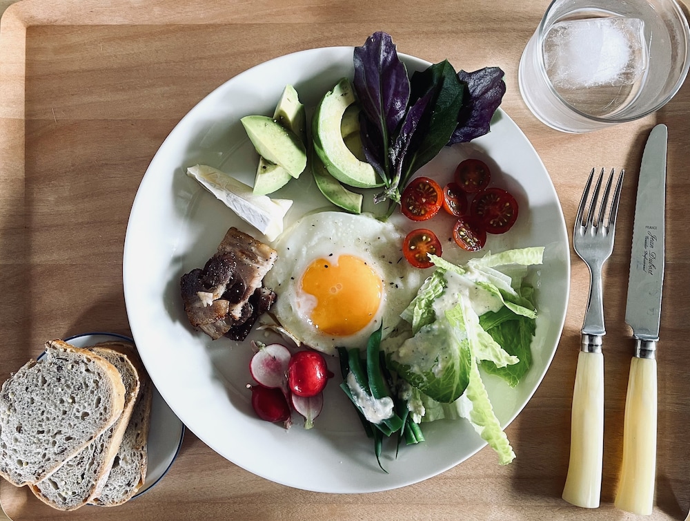 朝食1 | アッズーラ